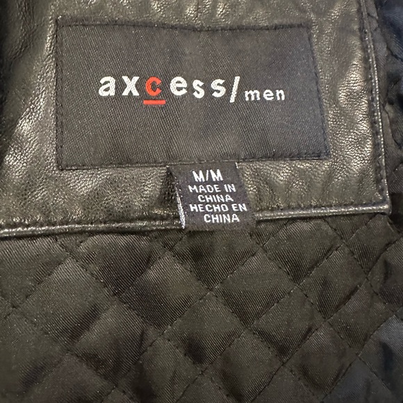 Axcess Luxury Mens Black Genuine Leather Jacket Sz M Zip Up With Deep Pockets - Picture 2 of 11